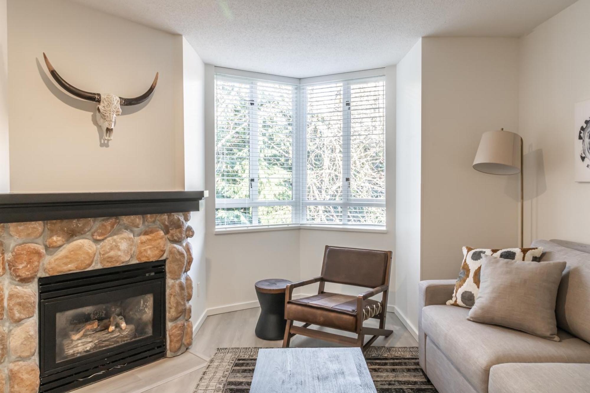 Cascade Lodge By Elevate Vacations Whistler Exteriör bild