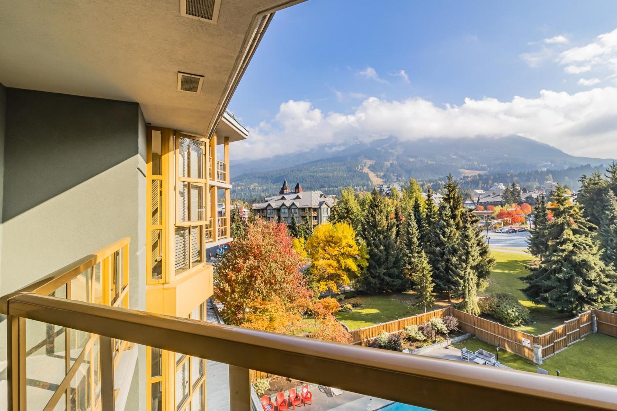 Cascade Lodge By Elevate Vacations Whistler Exteriör bild