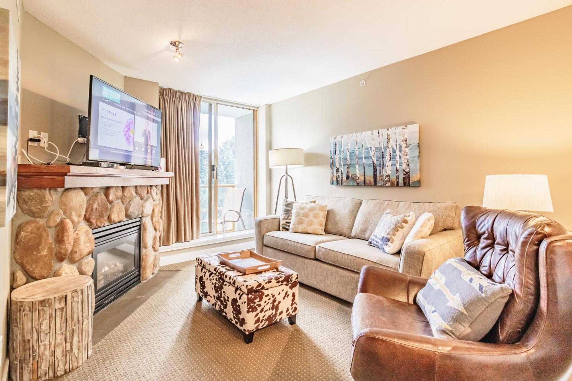 Cascade Lodge By Elevate Vacations Whistler Exteriör bild